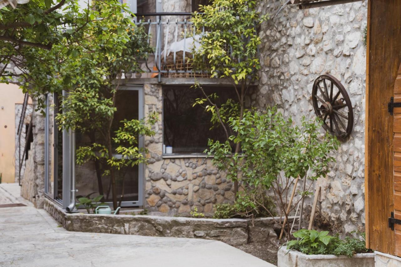 Scardona Rustica, Bed & Breakfast With Jacuzzi, Bbq And Free Parking In Skradin, Krka Διαμέρισμα Εξωτερικό φωτογραφία