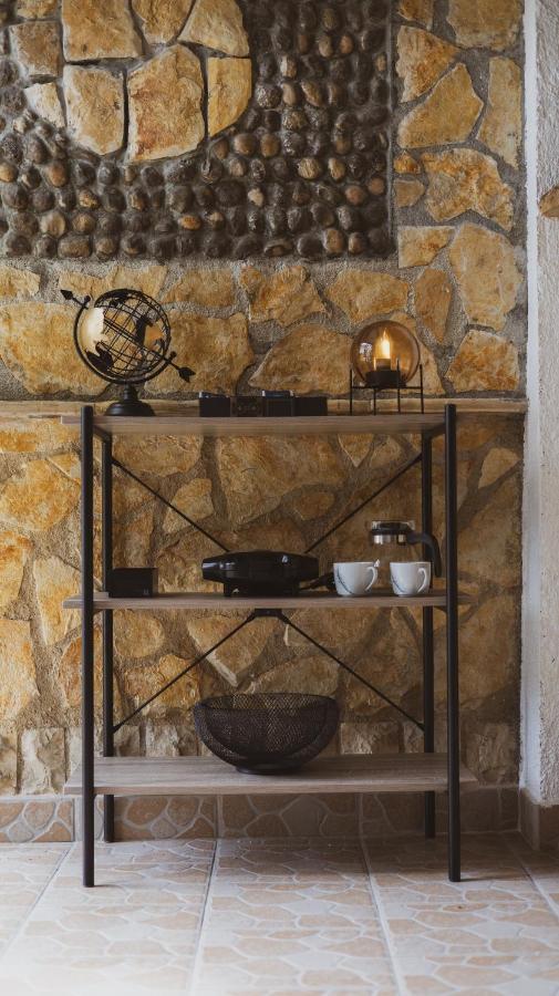 Scardona Rustica, Bed & Breakfast With Jacuzzi, Bbq And Free Parking In Skradin, Krka Διαμέρισμα Εξωτερικό φωτογραφία